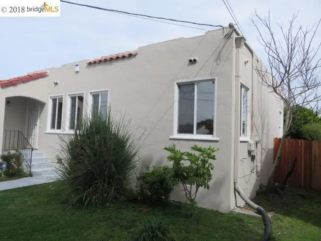726 40th St, Richmond, California 94805