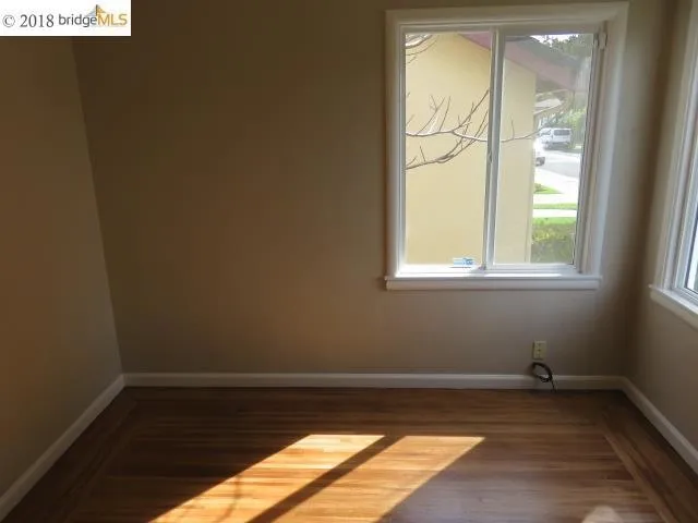 726 40th St, Richmond, California 94805