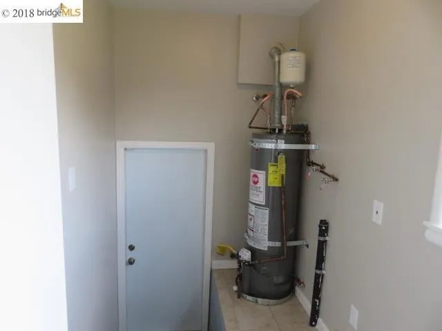 726 40th St, Richmond, California 94805