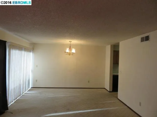 508 Athena 4, Hercules, California 94547