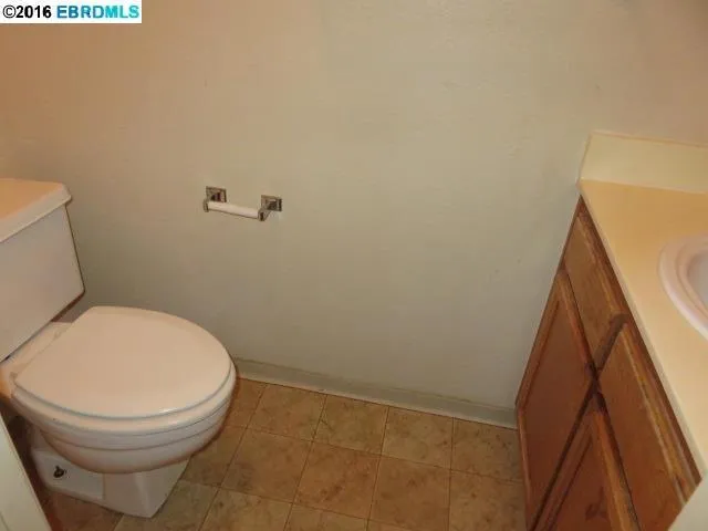 508 Athena 4, Hercules, California 94547