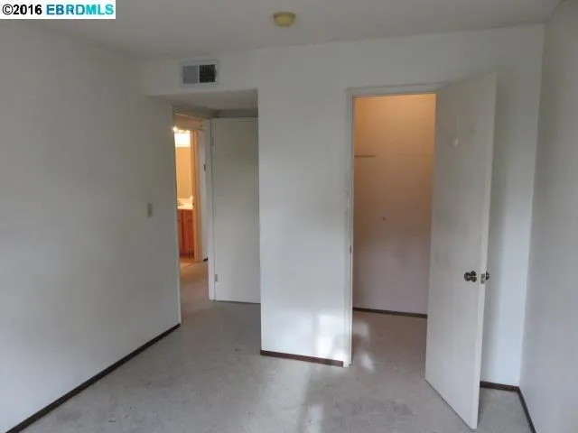 508 Athena 4, Hercules, California 94547