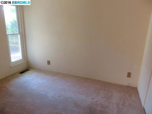 937 View Dr, Richmond, California 94803