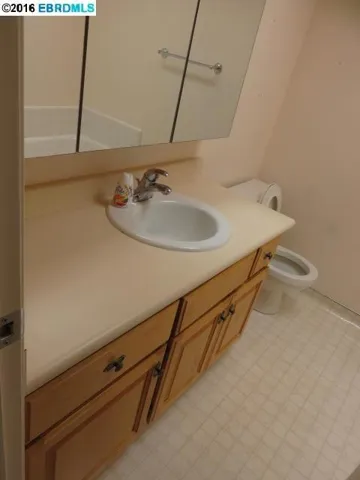 937 View Dr, Richmond, California 94803