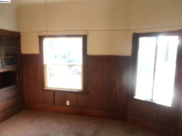 3250 West St, Oakland, California 94608-4330