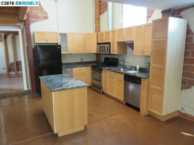 1501 37th Ave G, Oakland, California 94601