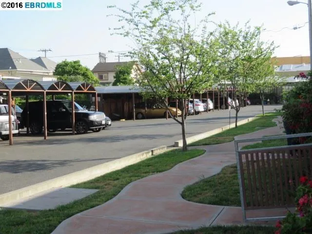 1501 37th Ave G, Oakland, California 94601