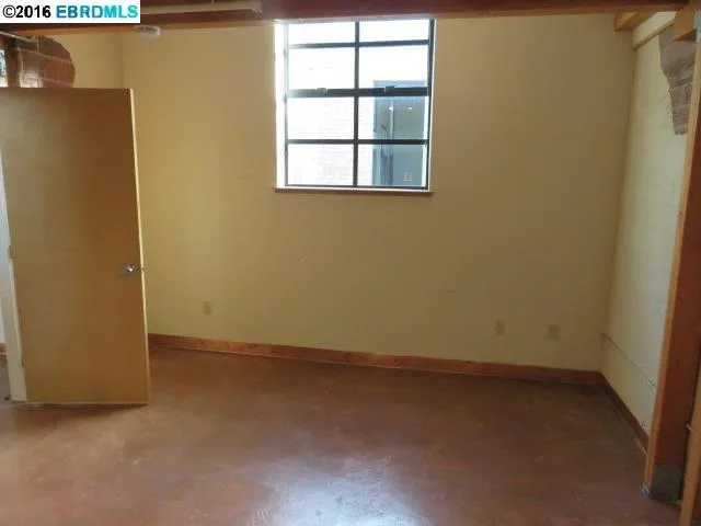 1501 37th Ave G, Oakland, California 94601