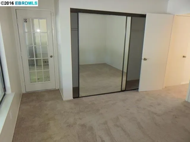 113 Bristol, Hercules, California 94547
