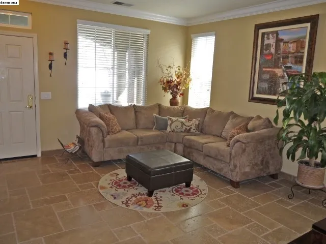 1611 Regent Dr, Brentwood, California 94513-6922