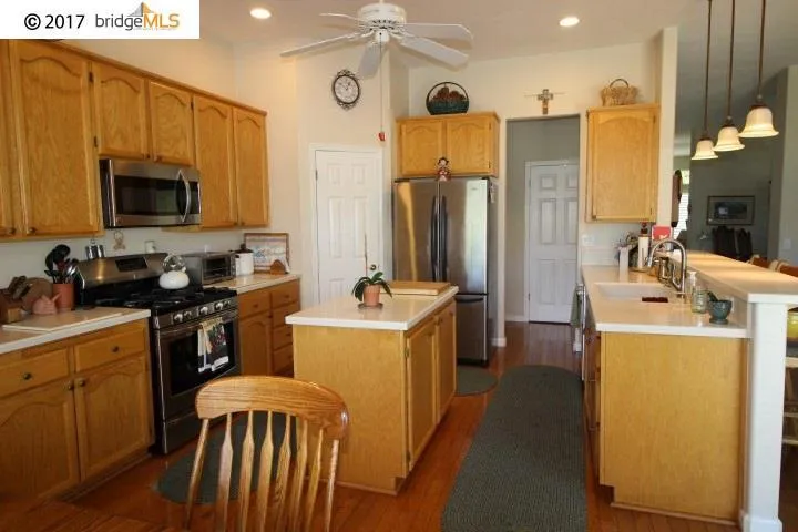 180 N Gala Lane, Brentwood, California 94513