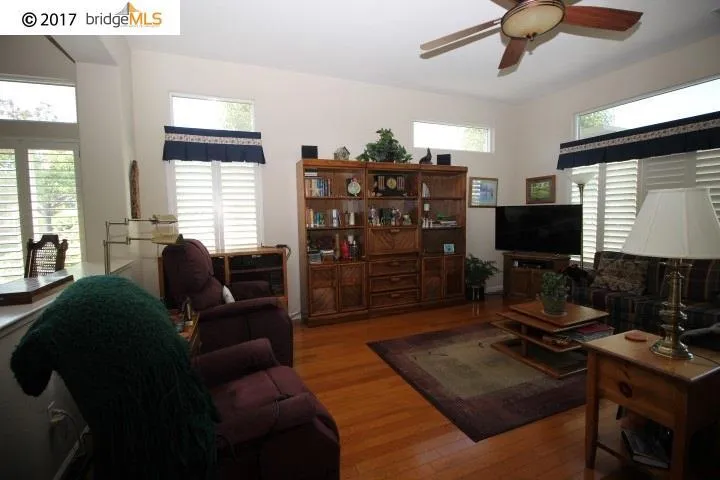 180 N Gala Lane, Brentwood, California 94513