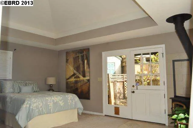 809 Mandana Blvd, Oakland, California 94610-2428
