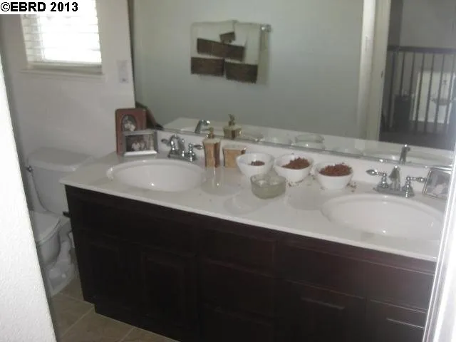 15 Rembrandt Ct, Oakley, California 94561