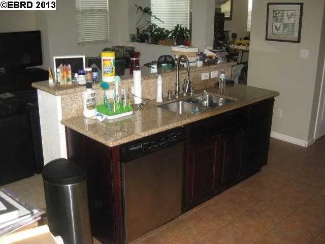 15 Rembrandt Ct, Oakley, California 94561