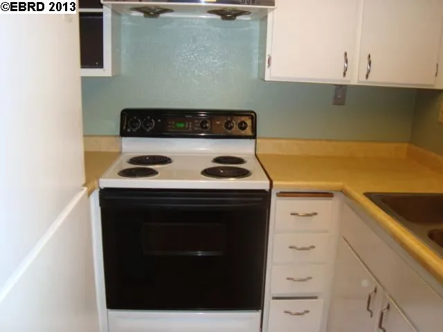 1000 Evergreen Ter 1109, San Pablo, California 94806-3860