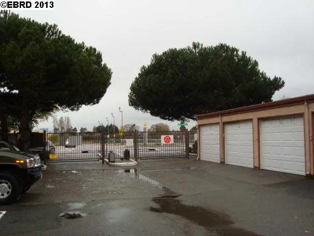 1000 Evergreen Ter 1109, San Pablo, California 94806-3860