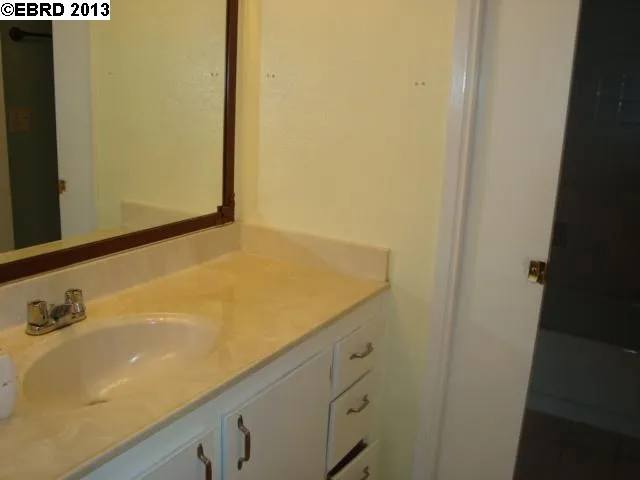 1000 Evergreen Ter 1109, San Pablo, California 94806-3860