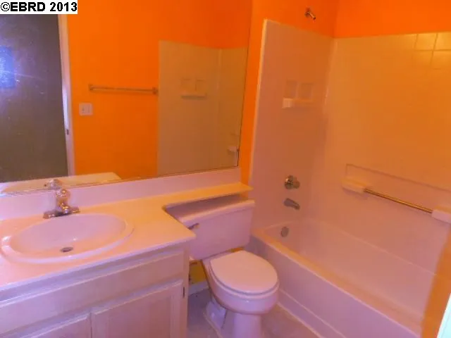316 Sorrento Court, Hercules, California 94547-2207