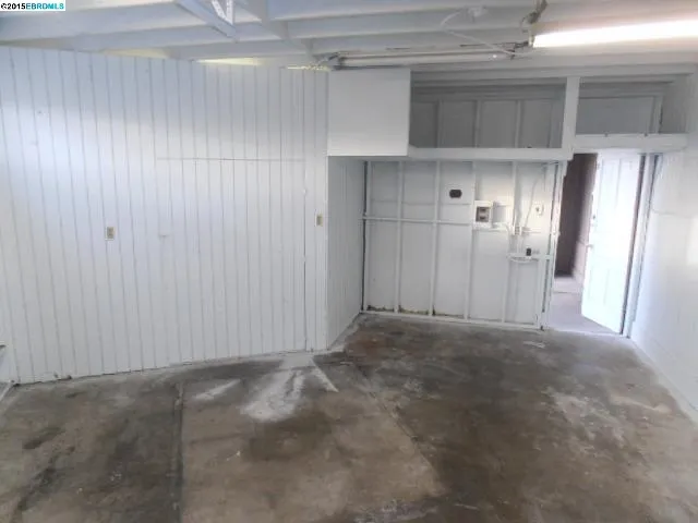 700 Ventura St, Richmond, California 94805-1451