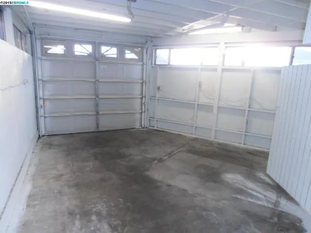 700 Ventura St, Richmond, California 94805-1451