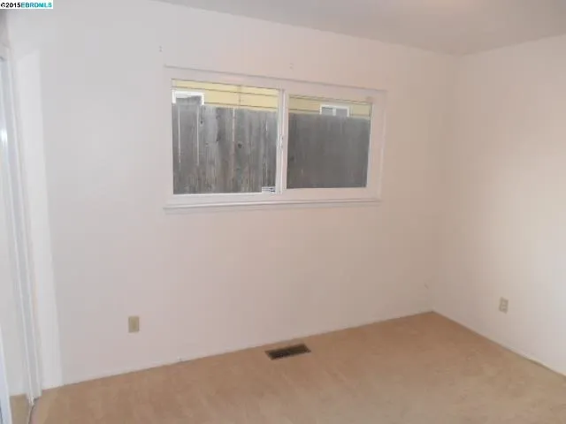 700 Ventura St, Richmond, California 94805-1451