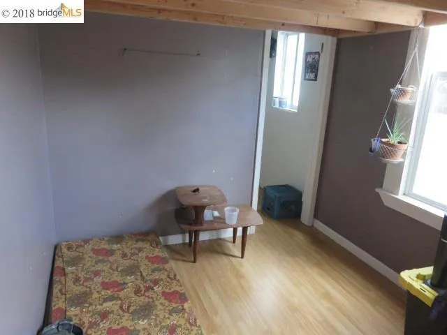 1237 Campbell St, Oakland, California 94607