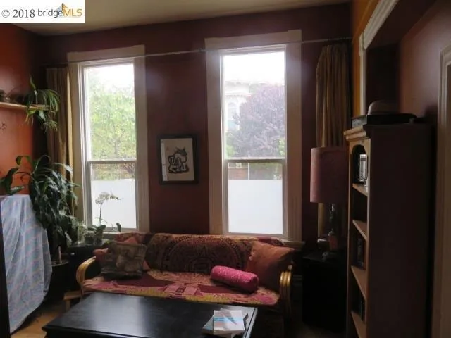 1237 Campbell St, Oakland, California 94607