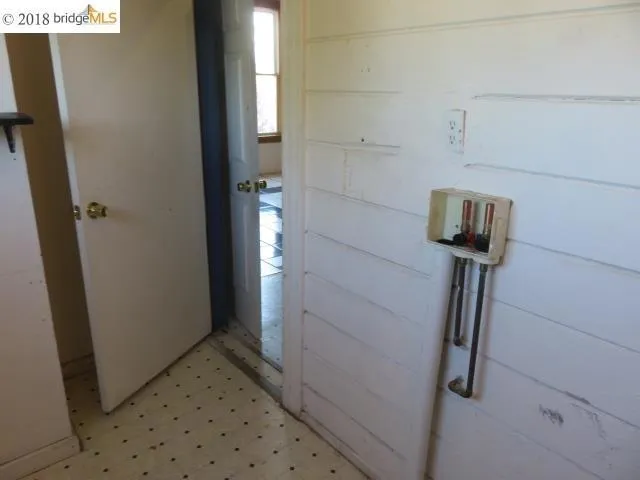 1237 Campbell St, Oakland, California 94607