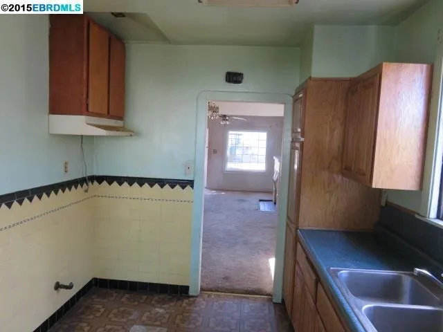2669 77th Avenue, Oakland, California 94605