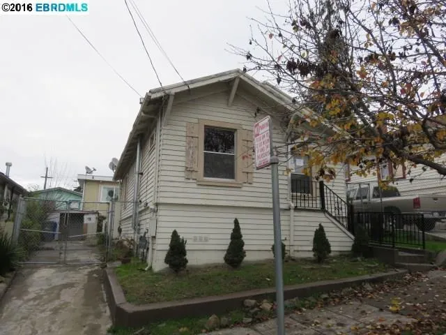 4510 Thompson St, Oakland, California 94601