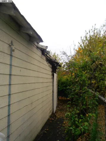 475 98th Ave, Oakland, California 94603-2103