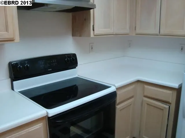 180 Dorada Ct, Hercules, California 94547-2099
