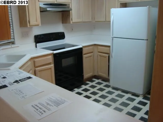 180 Dorada Ct, Hercules, California 94547-2099