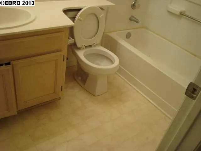 180 Dorada Ct, Hercules, California 94547-2099