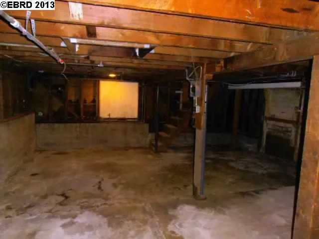 447 La Paloma Rd, El Sobrante, California 94803-1731