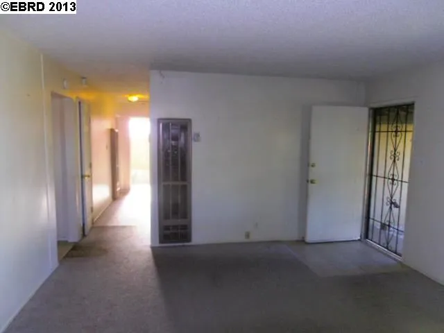 2306 Shawn Dr, San Pablo, California 94806-1626