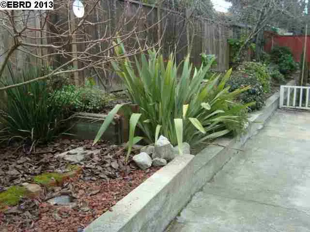 2306 Shawn Dr, San Pablo, California 94806-1626