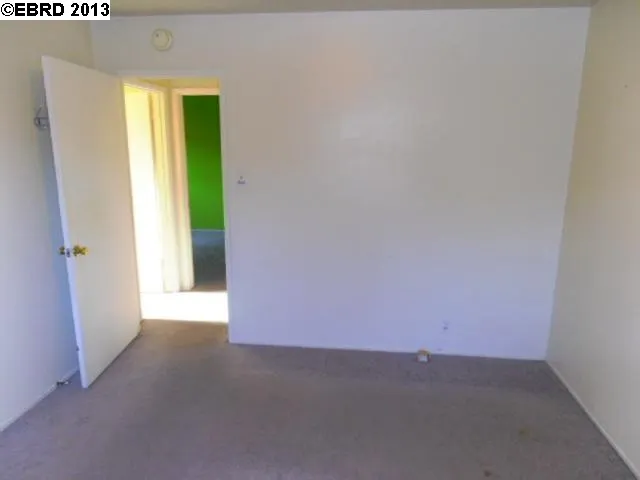 2306 Shawn Dr, San Pablo, California 94806-1626