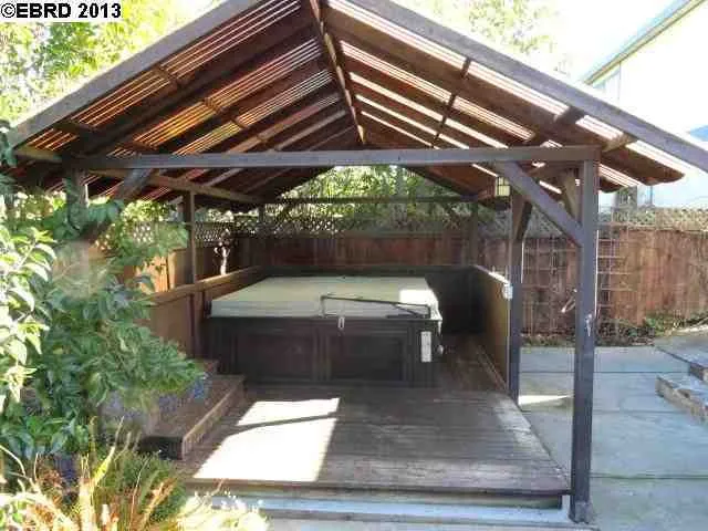 1778 Lefebvre Way, Pinole, California 94564-1952