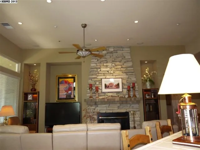 669 Baldwin Dr, Brentwood, California 94513-6908