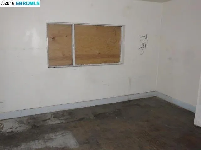 1917 Foothill, Oakland, California 94606