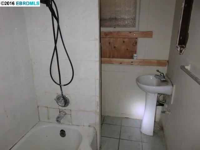 1917 Foothill, Oakland, California 94606
