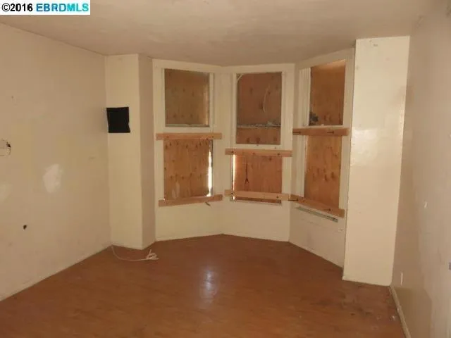 1917 Foothill, Oakland, California 94606