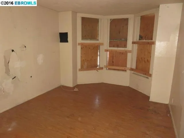 1917 Foothill, Oakland, California 94606