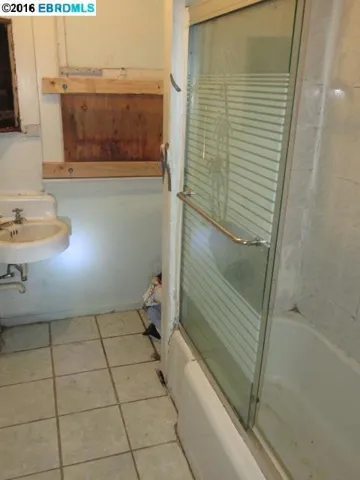 1917 Foothill, Oakland, California 94606