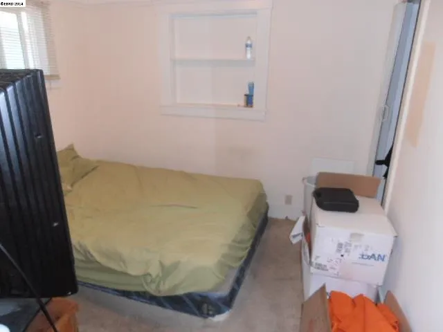 3024 Seminary Ave, Oakland, California 94605-1629