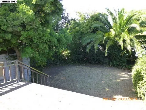 2447 Bartlett St, Oakland, California 94601-3212