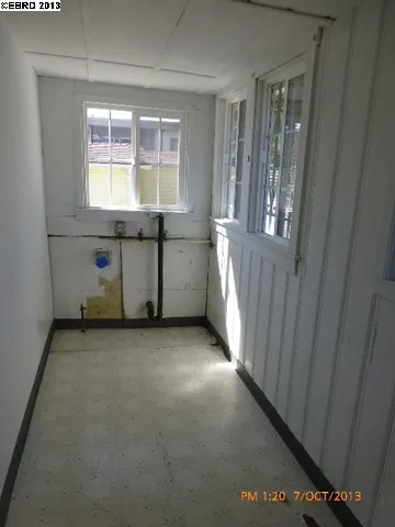 2447 Bartlett St, Oakland, California 94601-3212
