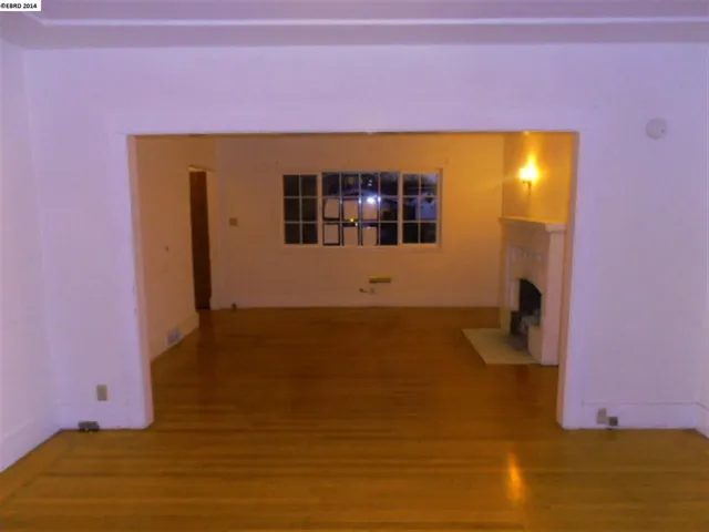 2447 Bartlett St, Oakland, California 94601-3212